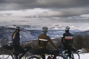 Rapha Festive 500 2022: prizes and registrations for the most classical Christmas Challenge