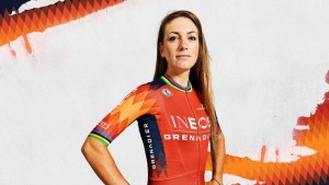INEOS presenta su nueva equipación para 2023 ¿puede la UCI oponerse?