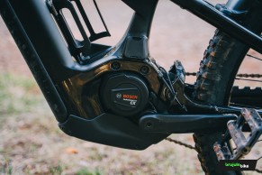 We test the Cannondale Motera Neo Carbon LT 2: pure power