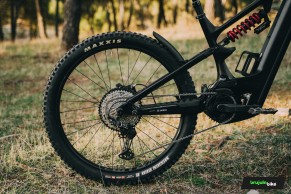 We test the Cannondale Motera Neo Carbon LT 2: pure power