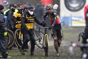 Wout van Aert asks fans to leave him alone