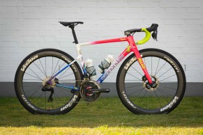 Andrey Amador rides a new Cannondale Supersix EVO?