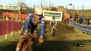 Van der Poel wins the first big battle between the magnificent three