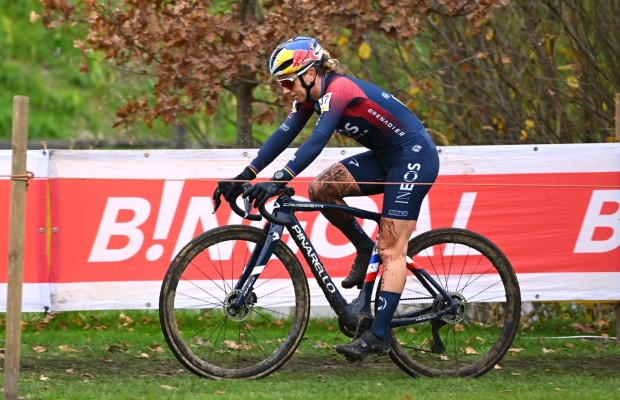 Pauline Ferrand-Prevot sofre uma lesão no quadril que a impede de render ao máximo e compromete o Campeonato do Mundo CX
