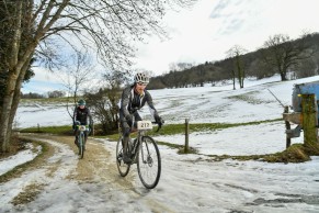 Some reasons for choosing gravel rather than road in winter