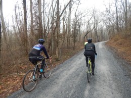 Some reasons for choosing gravel rather than road in winter