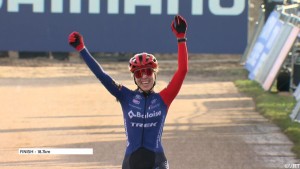 Great victory for Van Aert at the CX World Cup in Zonhoven