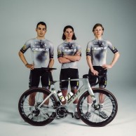 A Q36.5 Pro Cycling Team competirá com bicicletas SCOTT