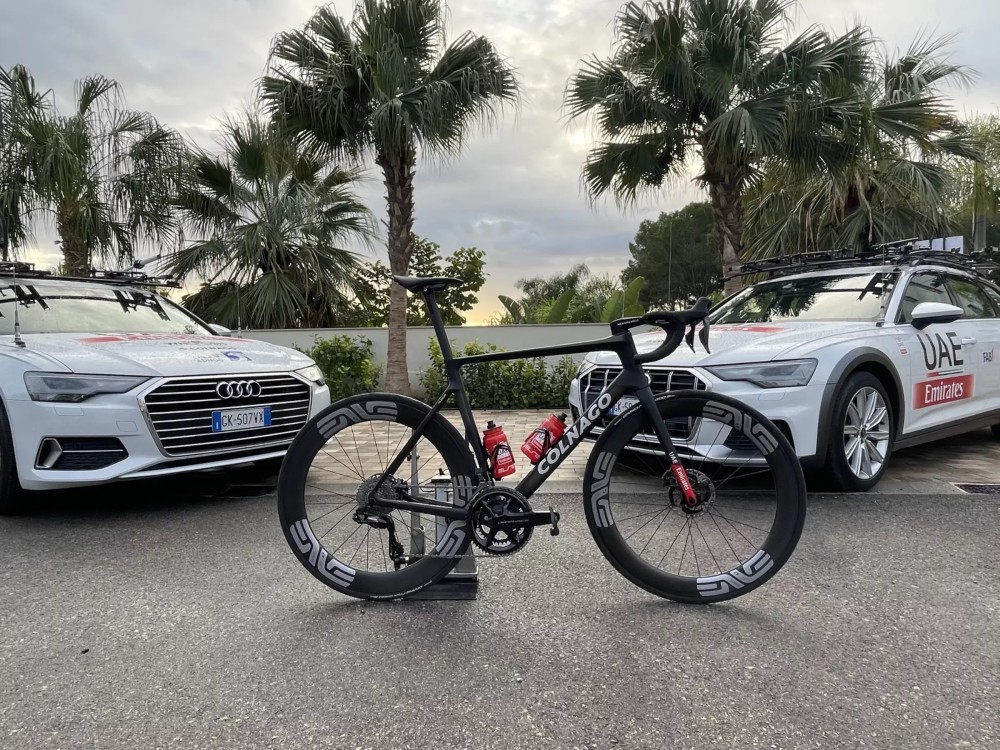 UAE Team Emirates to race in 2023 with ENVE wheels and handlebars