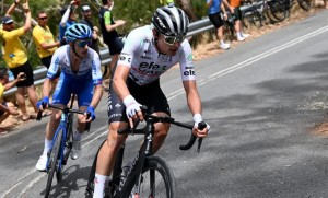 Pello Bilbao wins in Australia