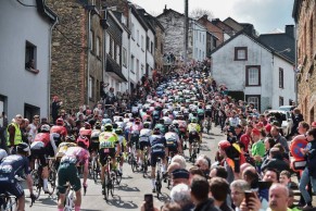 Quels sont les cinq monuments du cyclisme?