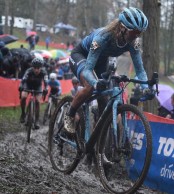 Jolanda Neff se estrena con el equipo Trek