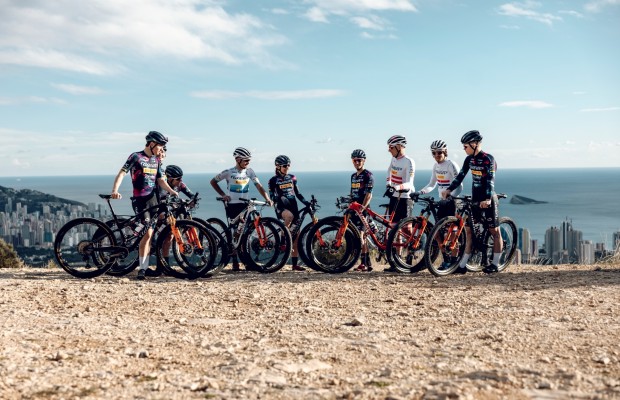 The powerful Wilier Triestina Pirelli Factory Team Marathon 2023 is presented