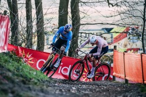 El duelo Van Aert vs Van der Poel continuará en carretera, estas son las pruebas en las que coincidirán