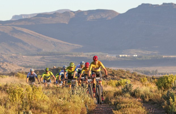 As duplas Ghost Factory Racing e Toyota Specialized Wrap-Up vencem o Tankwa Trek 2023