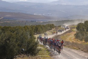 Exhibición de Tadej Pogacar en la Clásica Jaén Paraíso Interior
