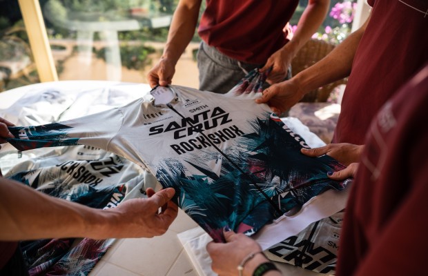 Todos os uniformes Gobik Pro Team que veremos na temporada MTB 2023