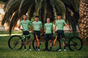 Orbea Factory Team presents its kits and bikes for 2023