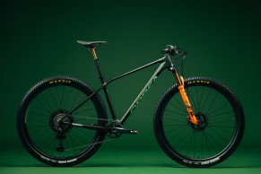 Orbea Factory Team presents its kits and bikes for 2023