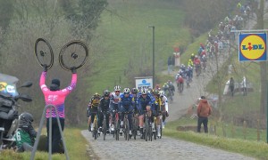 Omloop Het Nieuwsblad 2023: dónde ver y favoritos