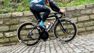 Victor Campenaerts will race with Classified's Powershift drivetrain and a huge chainring