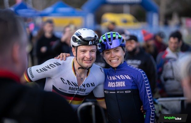 Lecomte y Schwarzbauer ganan el Short Track de la Shimano Super Cup Massi de Banyoles 2023