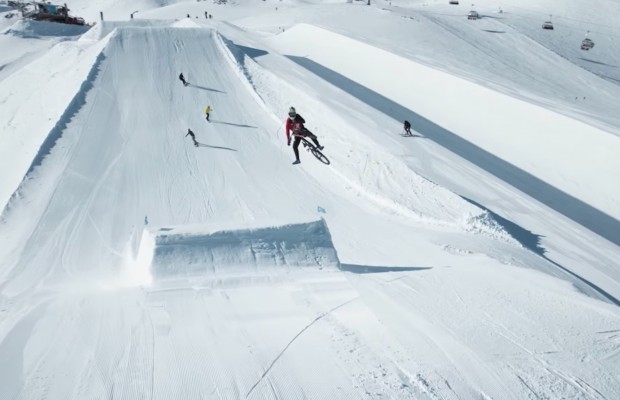 Mountain bike v.s Snowboard