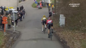 Dylan Van Baarle debuta a lo grande en Omloop Het Niewsblad