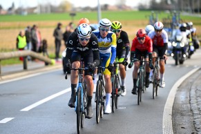 Dylan Van Baarle debuta a lo grande en Omloop Het Niewsblad