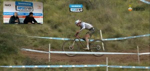 Batten dominates from start to finish and wins on the mud of Banyoles