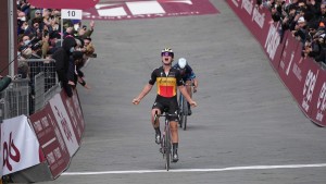 Van der Poel goes for the Strade Bianche 2023: schedule, favorites and how to watch