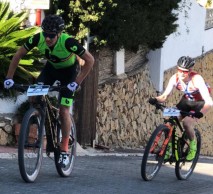 Fini y Blums ganan la CBBR 2019 y el Brújula Bike Racing Team gana la última etapa