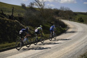 Tom Pidcock's epic victory in Strade Bianche