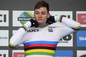 Mathieu van der Poel se proclama Campeón del Mundo de CX