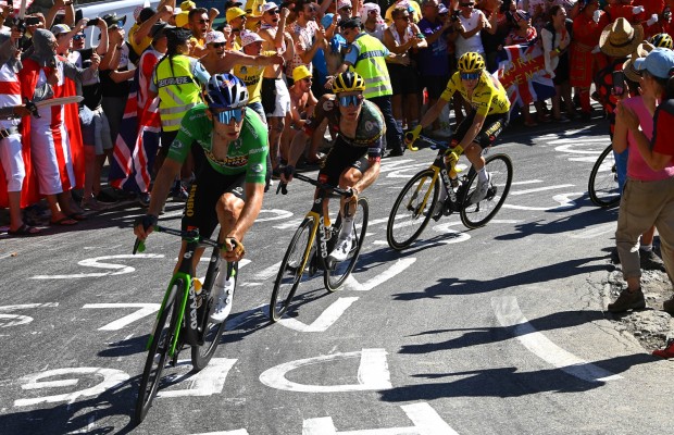 Netflix's first trailer for the upcoming series about the Tour