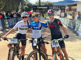 David Campos gana el sprint a Dascalu y se lleva la victoria en Ancín