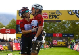 Cape Epic 2023: unos incansables Beers-Blevins ganan la contrarreloj y se acercan al Scott-SRAM en la general
