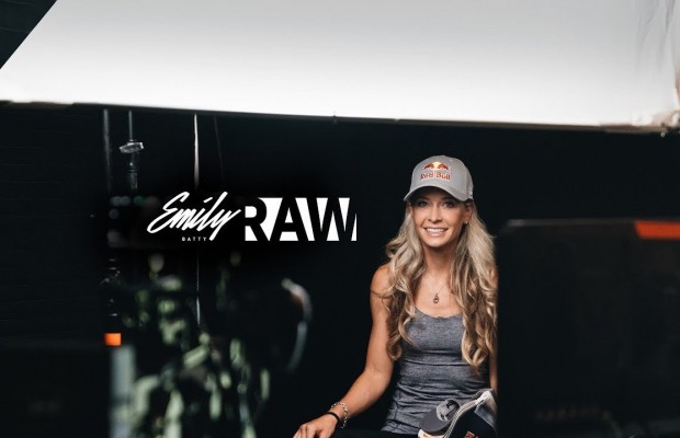 Emily Batty RAW, el mountain bike desde dentro