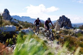 Cape Epic 2023: Egger-Baum ganan la etapa reina y se ponen líderes