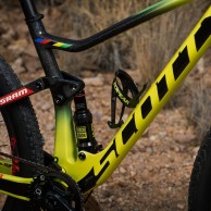 Al detalle la Scott Spark de Nino Schurter