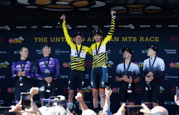 Vídeo con lo mejor de la última etapa en la que se ha decidido la Absa Cape Epic 2023