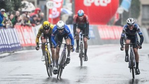 Dwars door Vlaanderen, finalizing the preparation before Flanders