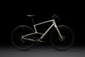La Specialized Sirrus estrena cuadro sin tubo vertical