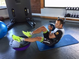 Una rutina sin excusas para entrenar el core en 7 minutos