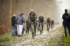 Jumbo-Visma's exclusive Lazer helmet for Paris-Roubaix 2023