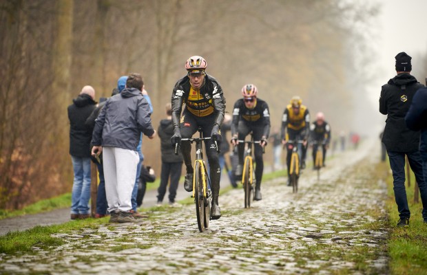 Jumbo-Visma's exclusive Lazer helmet for Paris-Roubaix 2023