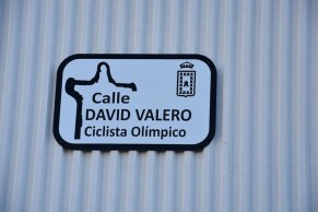 Baza le dedica una calle a David Valero