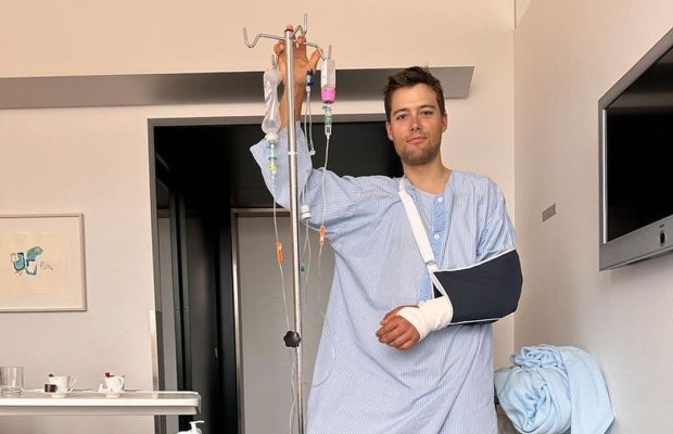 Filippo Colombo fractures left elbow at Paris Roubaix and could miss start of XCO World Cup