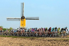 Pogacar destroys the script of the Amstel Gold Race