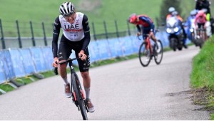 Pogacar destroys the script of the Amstel Gold Race